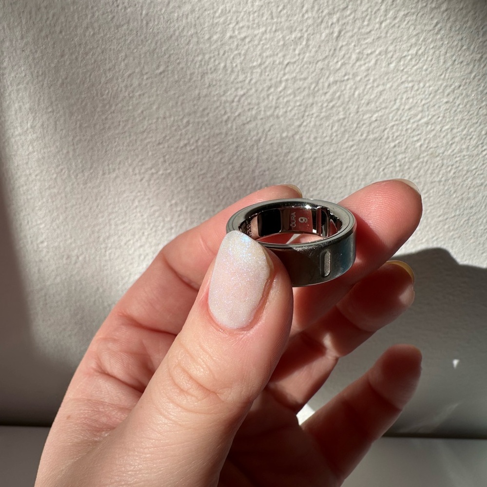 Brushed silver Oura Ring 4 size 9